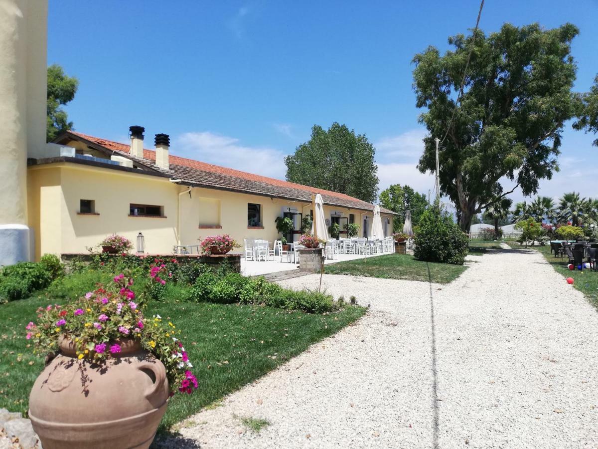Agriturismo Le Folaghe Террачина Экстерьер фото